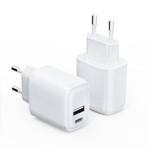 PD0204 Factory Customized 20W Wall Charger PD+QC3.0 Fast Charging Cargador Rapido Travel Adapter for 16e Mobile Phone Charger